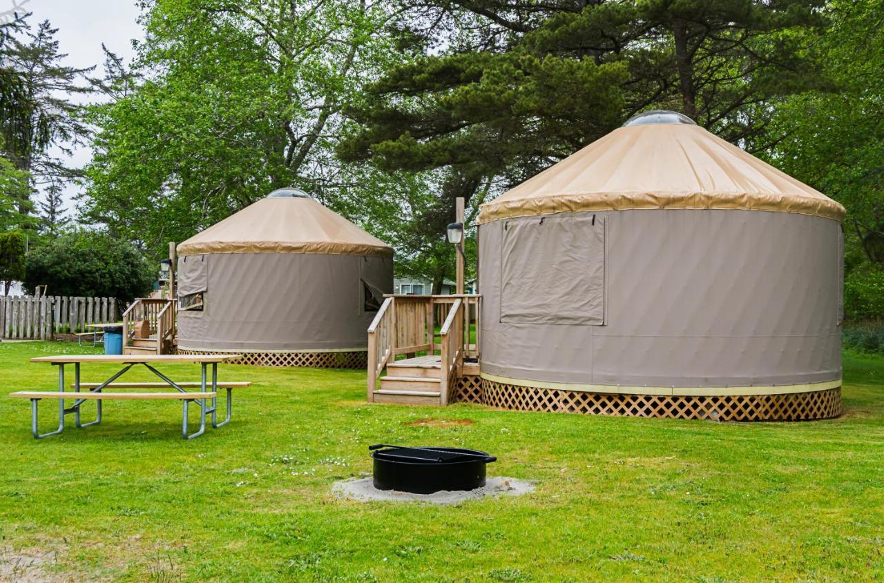 Long Beach Camping Resort Yurt 10 Oceanview Extérieur photo